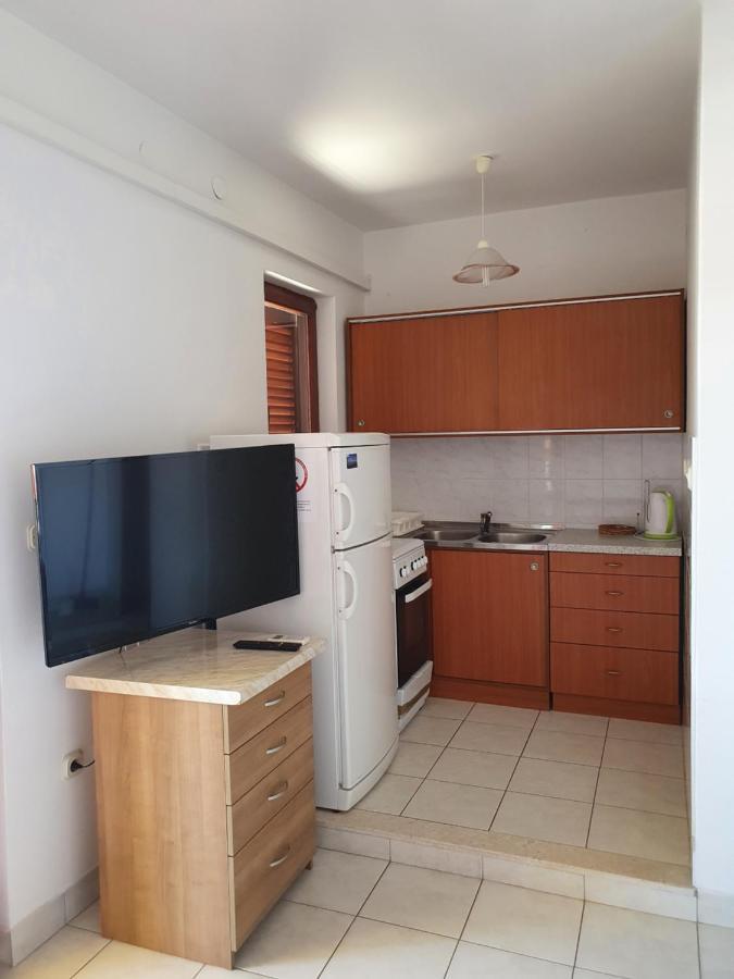 Apartments Viktor Rogoznica  Bagian luar foto