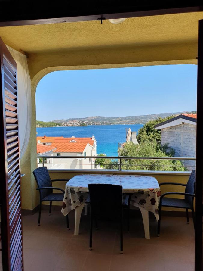 Apartments Viktor Rogoznica  Bagian luar foto